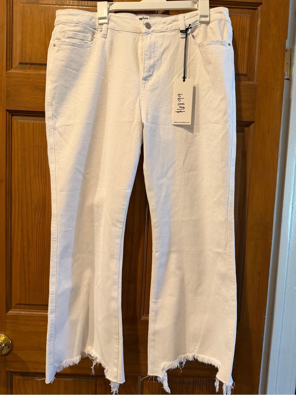 NWT! Sz 16w oversized Mica Los Angeles White Raw-Hem crop Jeans